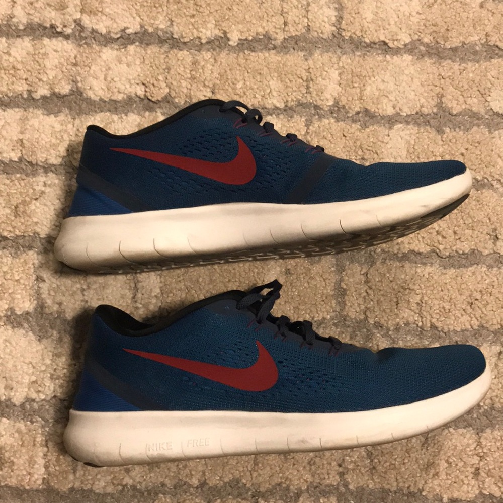 Men’s Nike running shoes